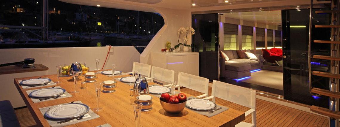 LUXURY CREWED CHARTERS in GREECE